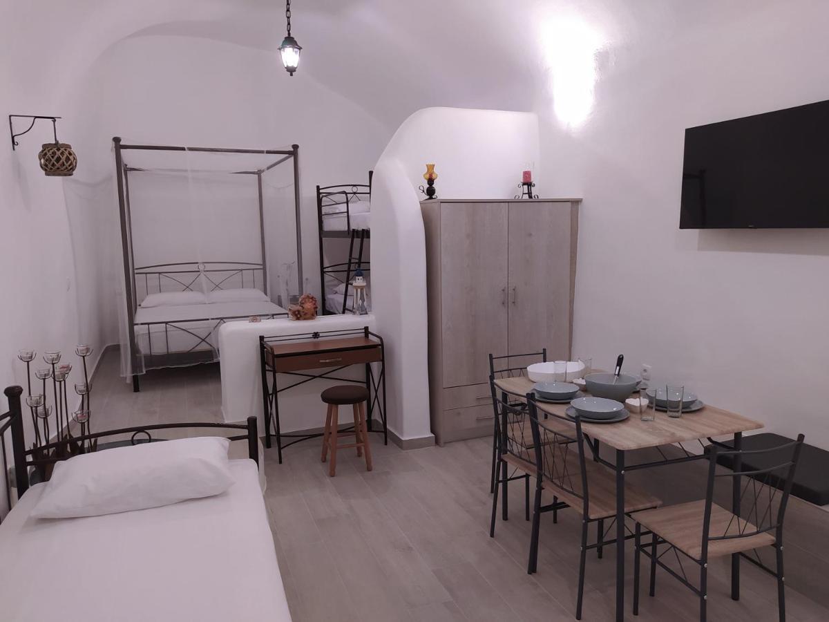 Mentoras' Complex Apartman Emborió Kültér fotó