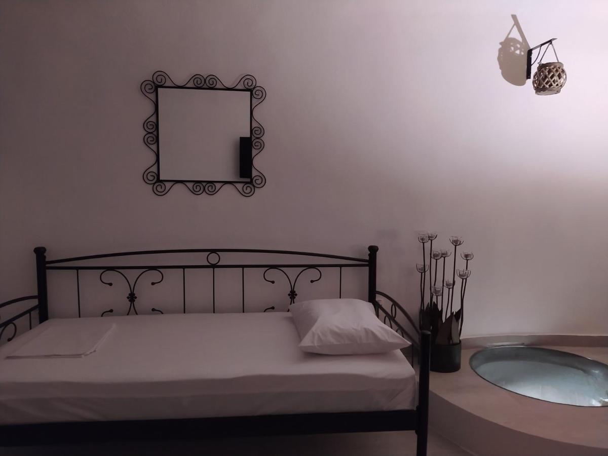 Mentoras' Complex Apartman Emborió Kültér fotó