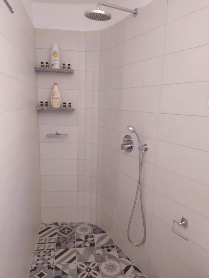 Mentoras' Complex Apartman Emborió Kültér fotó