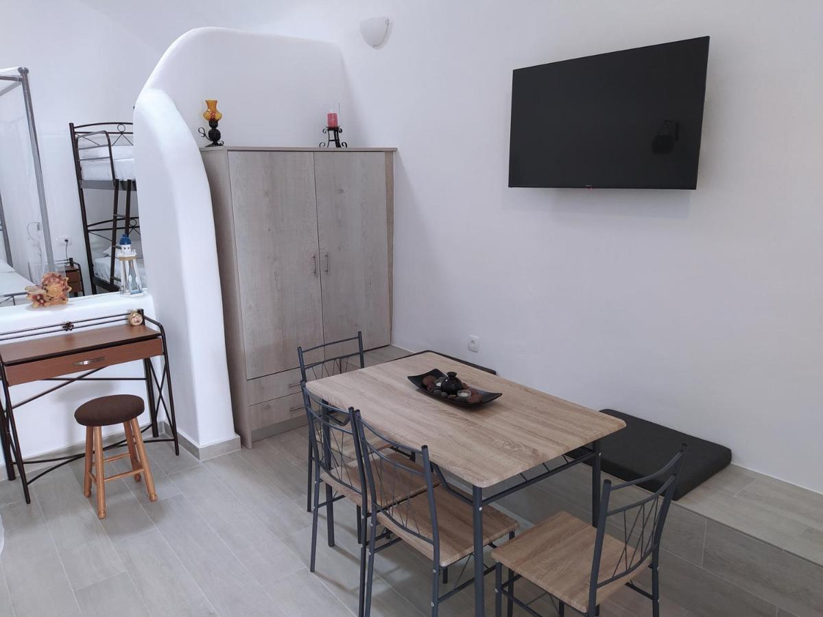 Mentoras' Complex Apartman Emborió Kültér fotó